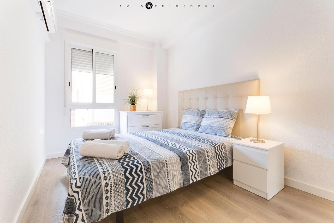 Marina Alicante Apartment - City Center Εξωτερικό φωτογραφία